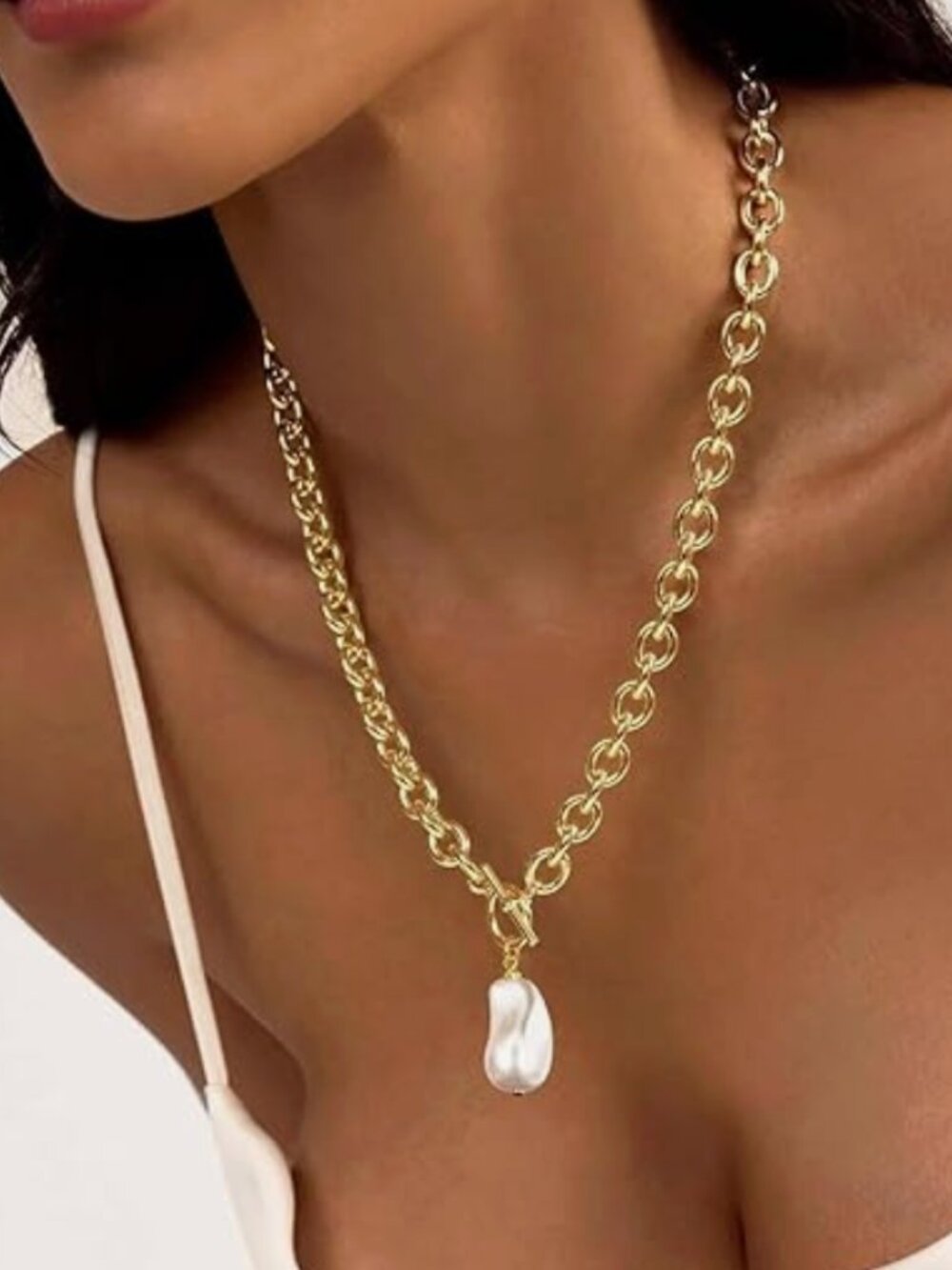 Gold Freshwater Pearl Necklace - Picture 4 of 5